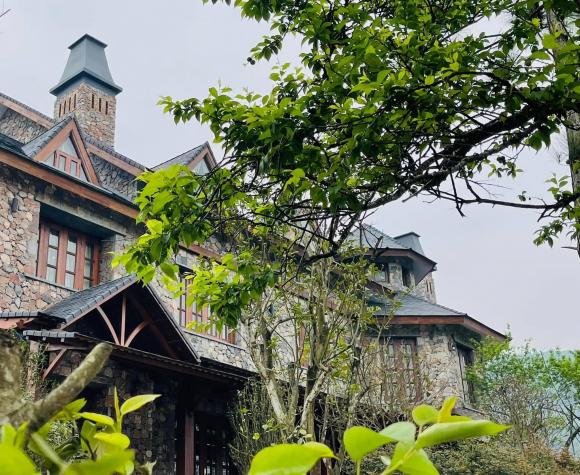 nhà đẹp, nhà theo phong cách Châu Âu, ngôi nhà đẹp như truyện cổ tích