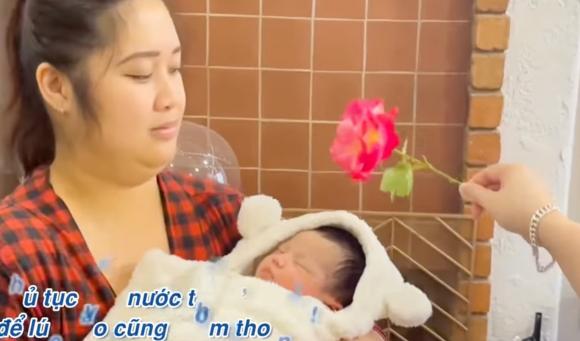 NSND Hồng Vân, sao Việt, cháu ngoại NSND Hồng Vân