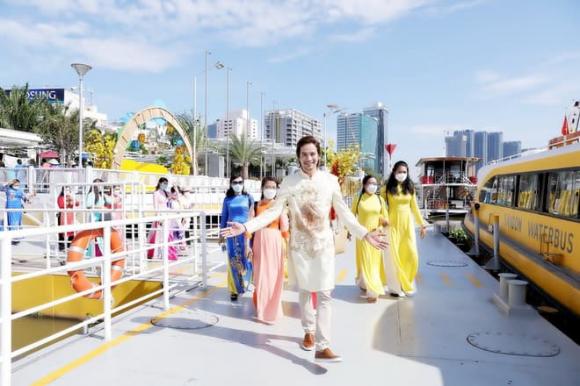 Đoàn Minh Tài, lễ hội áo dài, sao việt