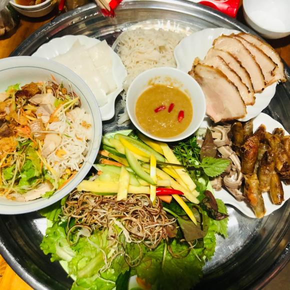 mâm cơm, mâm cơm cho người f0, món ngon 