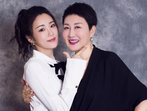 sao Hoa ngữ,Vương Lệ Vân,Xa Hiểu,Trương Khải Lệ,Trương Khả Doanh,Tống Giai,Trương Sở Sở,Vương Cơ,Cao Lệ Văn
