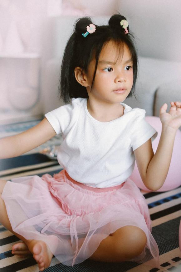 ca sĩ Phạm Quỳnh Anh, sao Việt