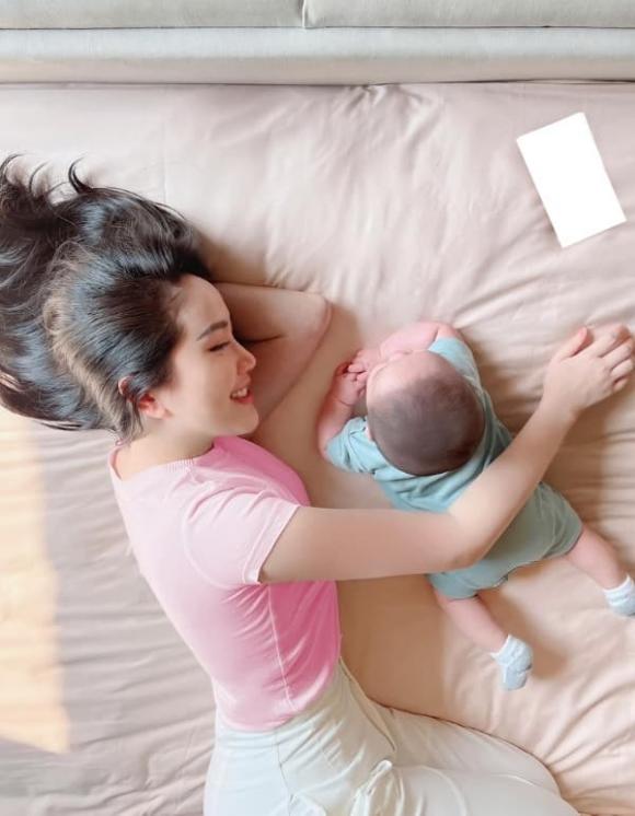 ca sĩ Bảo Thy, sao Việt