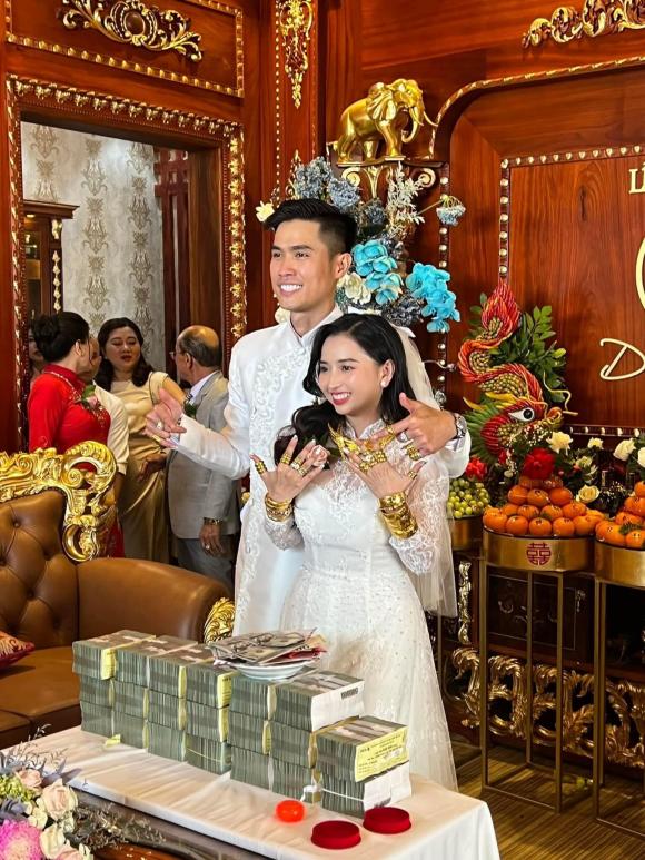 của hồi môn, cô dâu được tặng vàng, tặng vàng, giá vàng