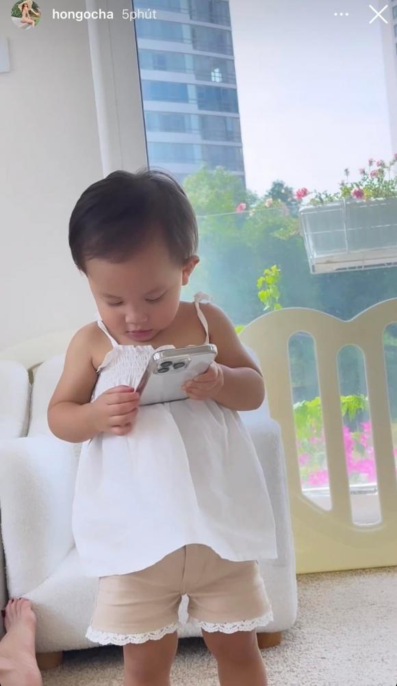 nữ ca sĩ hồ ngọc hà,ca sĩ Hồ Ngọc Hà, diễn viên Kim Lý, cặp song sinh của Hà Hồ, sao việt