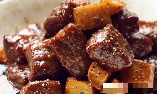 nấm sò, bò hầm, bò hầm tiêu đen