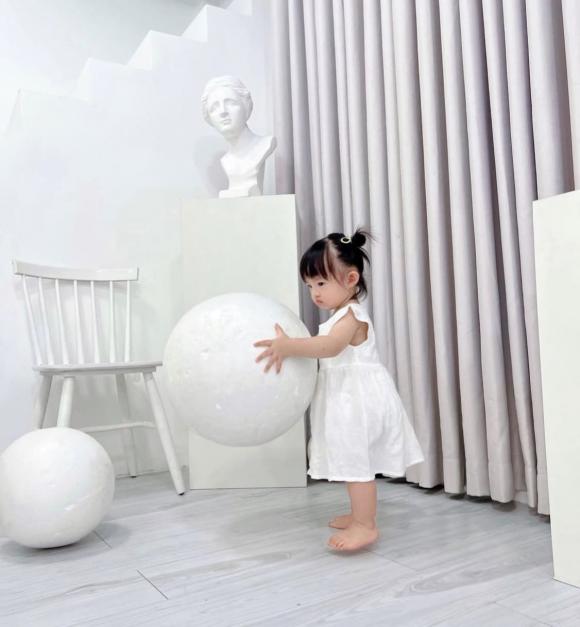 con gái đông nhi, sao việt 