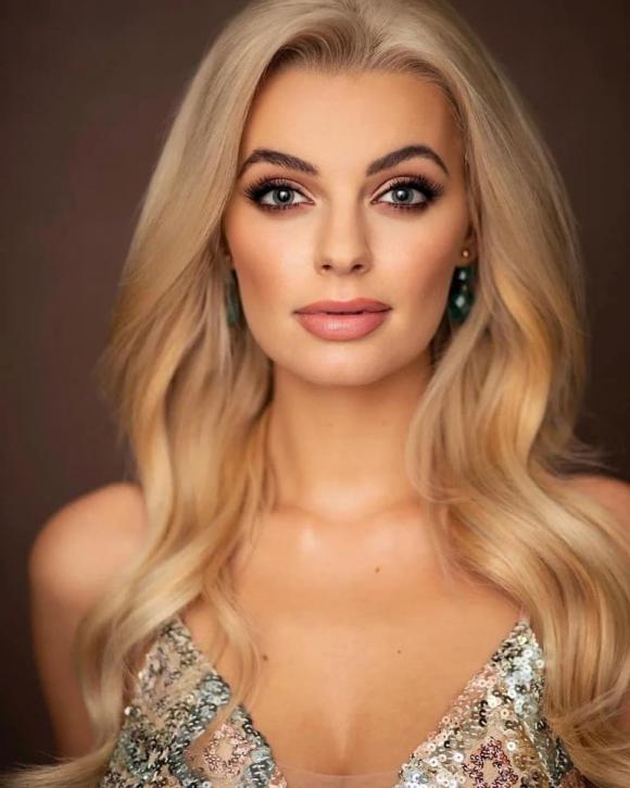 Miss World 2021,  tân Hoa hậu thế giới, Karolina Bielawska, sự cố đăng quang hoa hậu