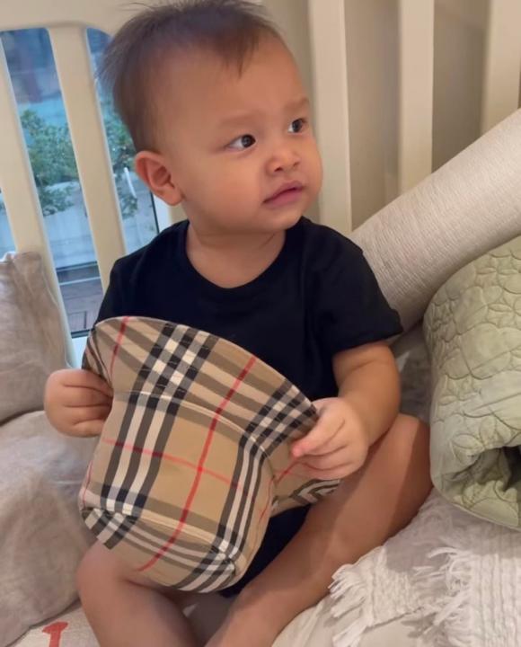 ca sĩ Hồ Ngọc Hà,nữ ca sĩ hồ ngọc hà,diễn viên Kim Lý,con gái Hồ Ngọc Hà,sao Việt