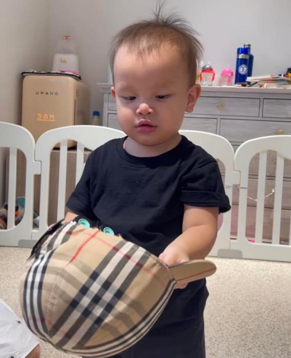 ca sĩ Hồ Ngọc Hà,nữ ca sĩ hồ ngọc hà,diễn viên Kim Lý,con gái Hồ Ngọc Hà,sao Việt