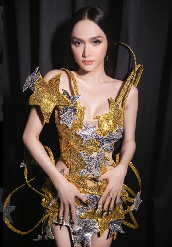 hoa hậu hương giang, siêu mẫu hà anh, sao việt 