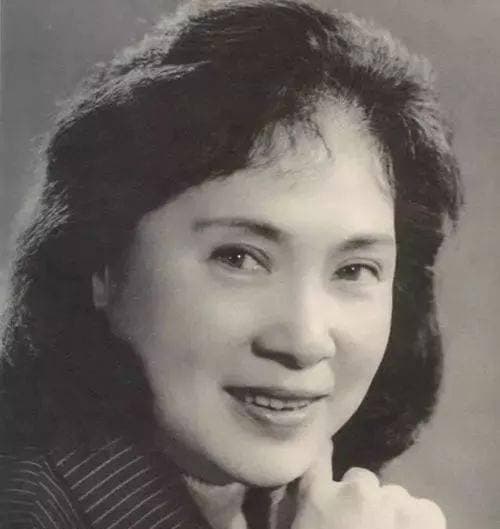 sao Hoa ngữ,Tần Di,Trần Thiên Quốc,Kim Diệm