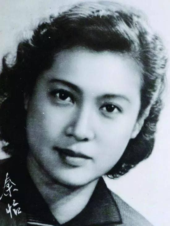 sao Hoa ngữ,Tần Di,Trần Thiên Quốc,Kim Diệm