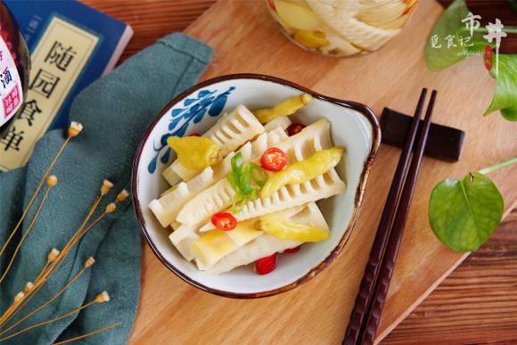 măng, măng xuân, măng ngâm chua, măng ngâm giấm ớt, dạy nấu ăn