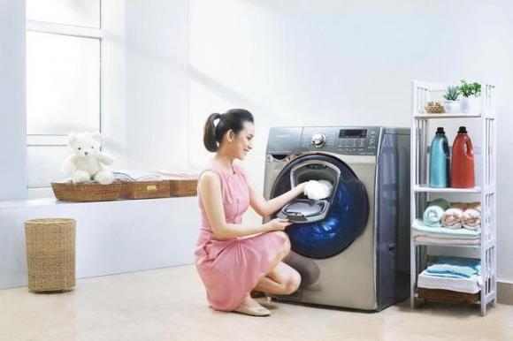 quần áo có mùi hôi, giặt quần áo, mẹo xử lý quần áo hôi