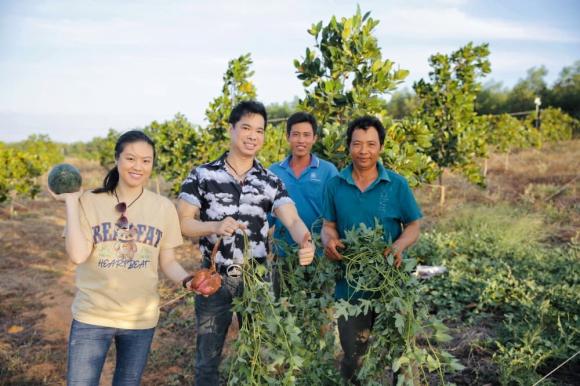 Ông hoàng nhạc sến,danh ca ngọc sơn,sao việt