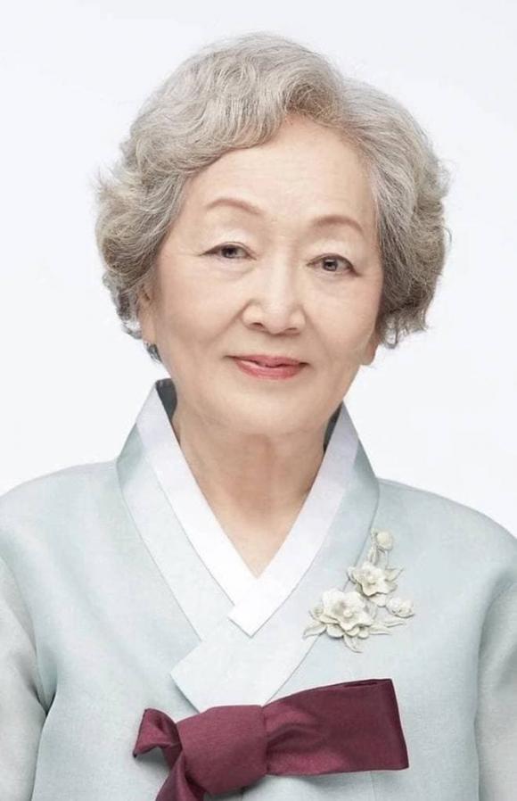 Kim Young Ok được mệnh danh là "Người bà quốc dân".