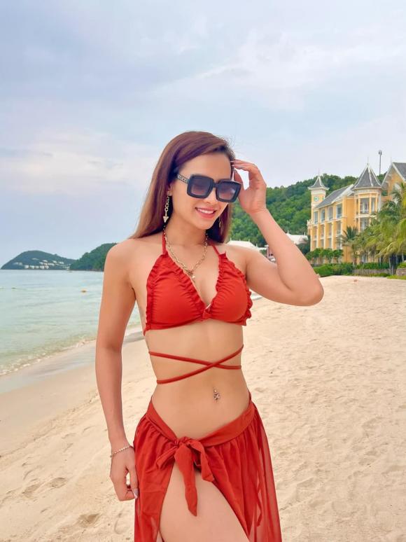 ca sĩ Phương Trinh Jolie,diễn viên Lý Bình,sao Việt