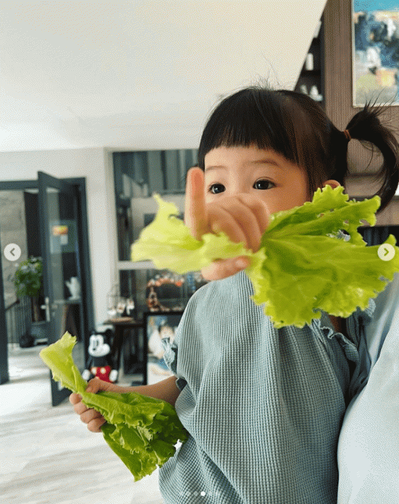 suchin, doanh nhân cường đô la, đàm thu trang, sao việt