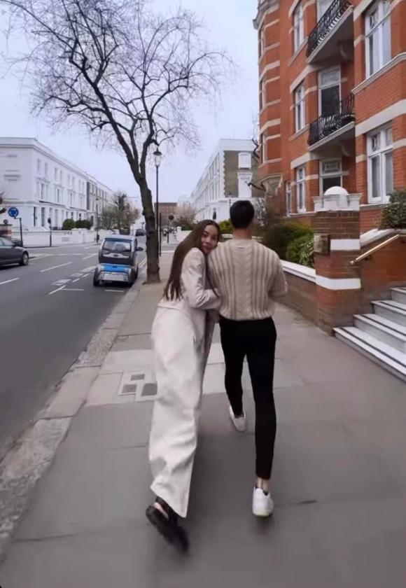 ca sĩ Hồ Ngọc Hà,nữ ca sĩ hồ ngọc hà,diễn viên Kim Lý,sao Việt