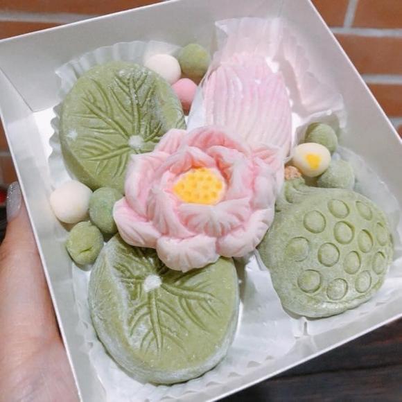 bánh trôi hoa sen, chè trôi nước hoa sen, cách làm bánh trôi hoa sen, món ngon 