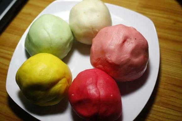 bánh trôi hoa sen, chè trôi nước hoa sen, cách làm bánh trôi hoa sen, món ngon 