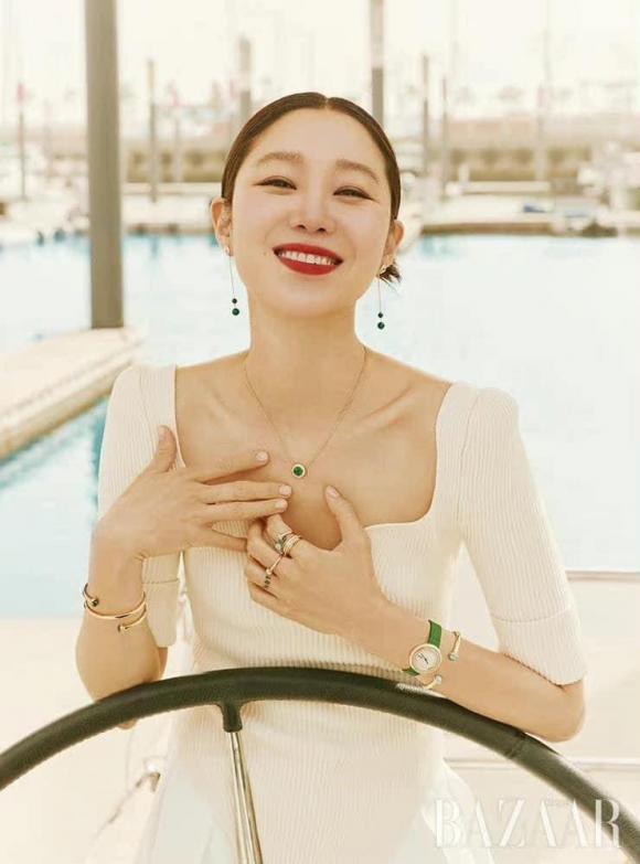 son ye jin, hyun bin, đám cưới hyun bin son ye jin, ảnh cưới hyun bin son ye jin, song joong ki, siêu xe đám cưới hyun bin son ye jin