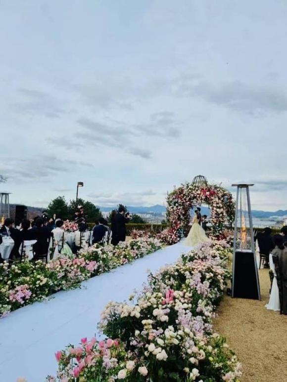 son ye jin, hyun bin, đám cưới hyun bin son ye jin, ảnh cưới hyun bin son ye jin, song joong ki, siêu xe đám cưới hyun bin son ye jin