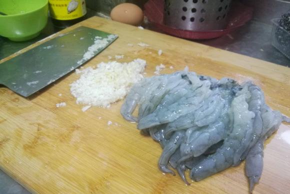 ẩm thực, món ngon mỗi ngày, canh tôm viên rong biển