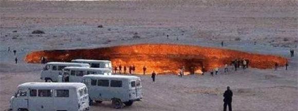 cổng địa ngục, Turkmenistan, cổng địa ngục ở Turkmenistan