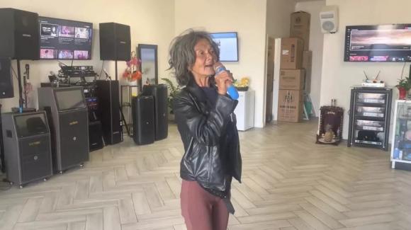 ca sĩ Kim Ngân, sao Việt