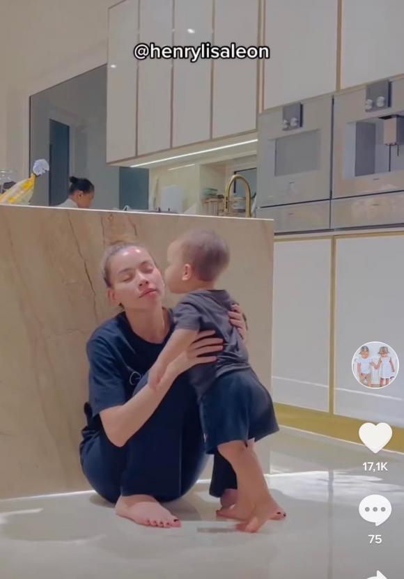 ca sĩ Hồ Ngọc Hà,nữ ca sĩ hồ ngọc hà,diễn viên Kim Lý,cặp sinh đôi của Hà Hồ,sao Việt