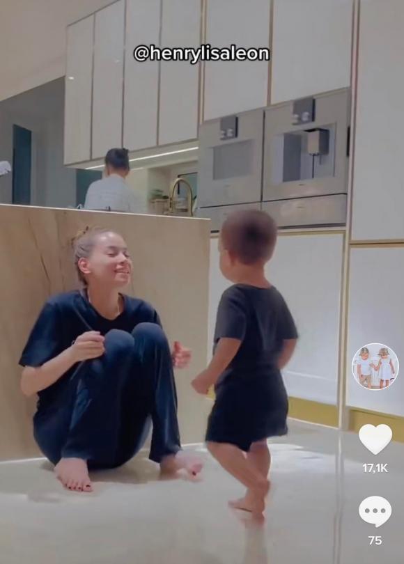 ca sĩ Hồ Ngọc Hà,nữ ca sĩ hồ ngọc hà,diễn viên Kim Lý,cặp sinh đôi của Hà Hồ,sao Việt