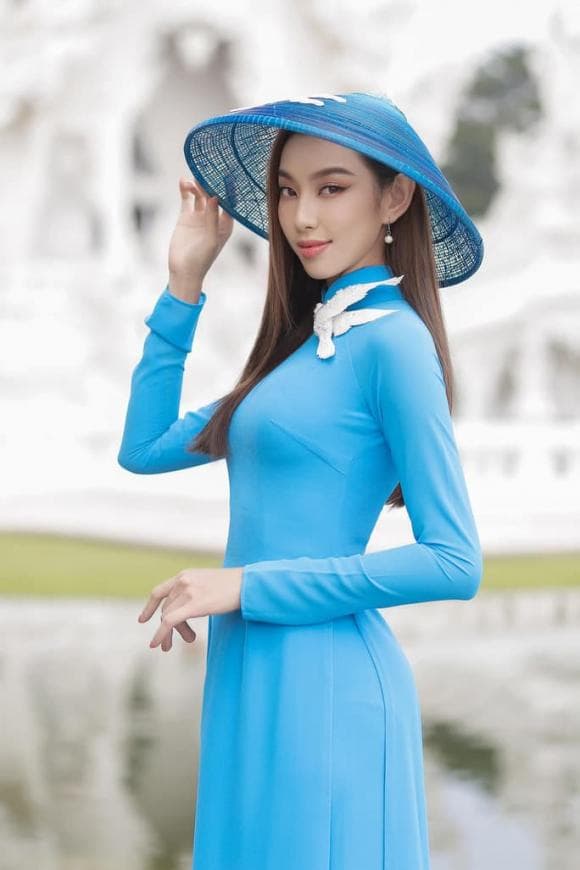 hoa hậu thùy tiên, sao việt 