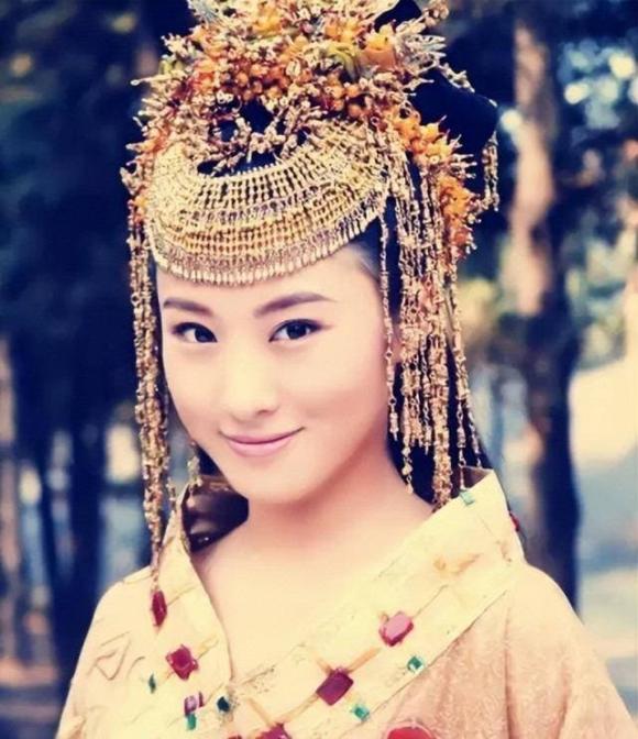 sao Hoa ngữ,Vương Huệ,Dương Quang,Nhiếp Viễn,vợ cũ Nhiếp Viễn