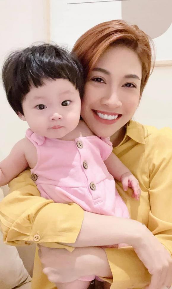 pha lê, con gái pha lê, sao việt