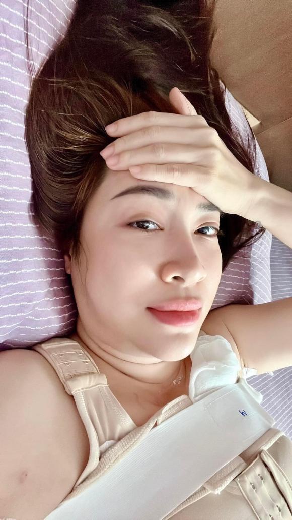 pha lê, sao việt, ca sĩ pha lê 