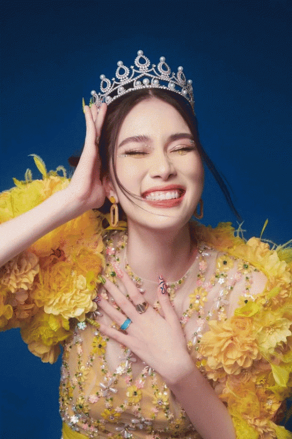 á hậu phương anh, sao việt 