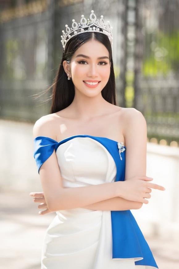 á hậu phương anh, sao việt 