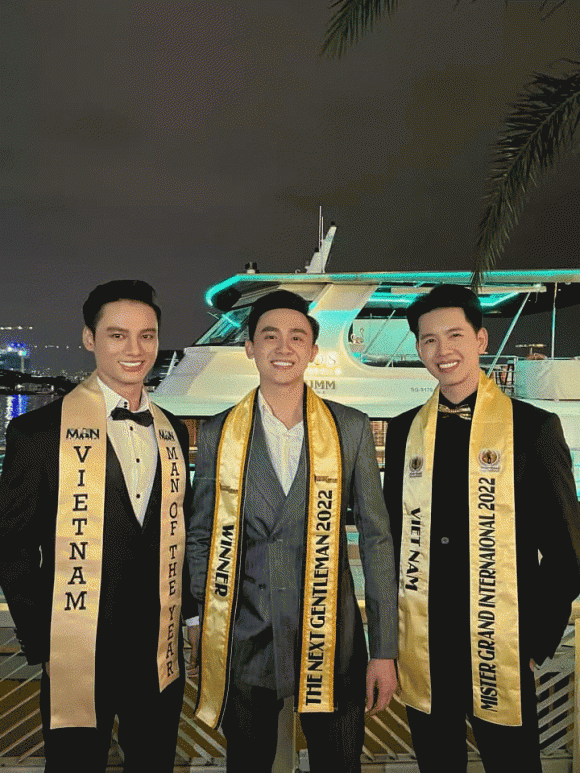 275641678_406201338173403_1464435637771647599_n.gif 0 sao việt, hà anh, xuân lan