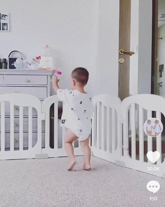 ca sĩ Hồ Ngọc Hà,diễn viên Kim Lý,cặp sinh đôi của Hà Hồ,sao Việt