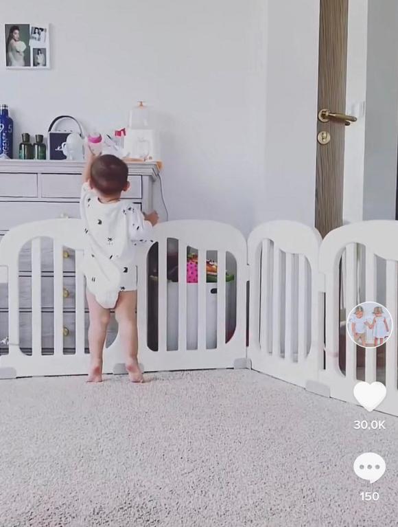 ca sĩ Hồ Ngọc Hà,diễn viên Kim Lý,cặp sinh đôi của Hà Hồ,sao Việt