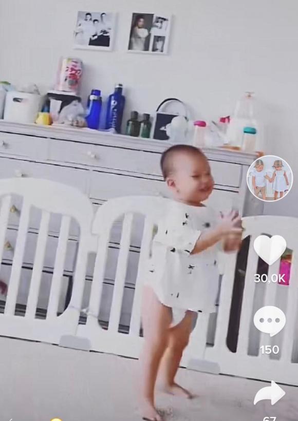 ca sĩ Hồ Ngọc Hà,diễn viên Kim Lý,cặp sinh đôi của Hà Hồ,sao Việt