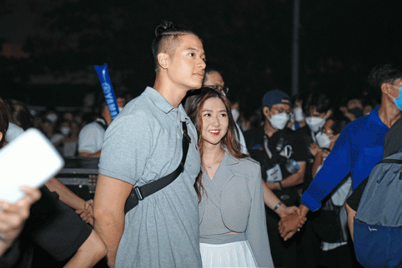 1_Fanny Trần - Vũ Thịnh_resize.png 0 Janus Campus Tour, Vũ Thịnh - Fanny Trần, Changmie, Trí thịt boà, giới trẻ