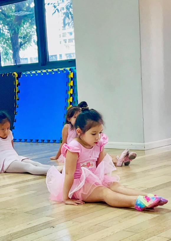 siêu mẫu hà anh, sao việt 