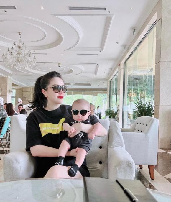 ca sĩ bảo thy, sao việt 