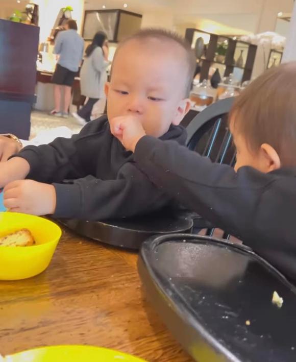 nữ ca sĩ hồ ngọc hà,sao Việt,diễn viên Kim Lý,ca sĩ Hồ Ngọc Hà,cặp sinh đôi của Hà Hồ