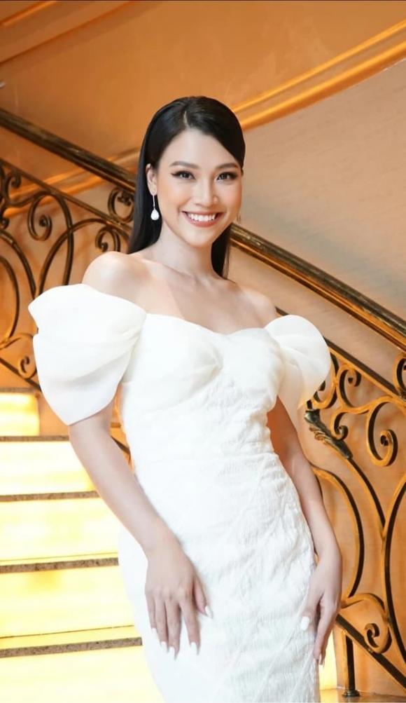 MC Hoàng Oanh,á hậu Hoàng Oanh,sao Việt