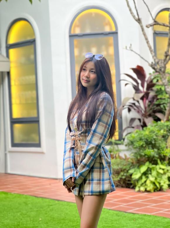 con gái Lưu Thiên Hương, sao Việt