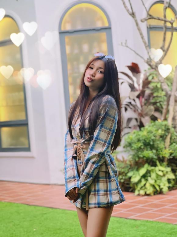 con gái Lưu Thiên Hương, sao Việt